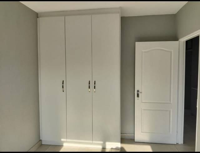 1 BEDROOM PROPERTY TO RENT IN MAHWELERENG B